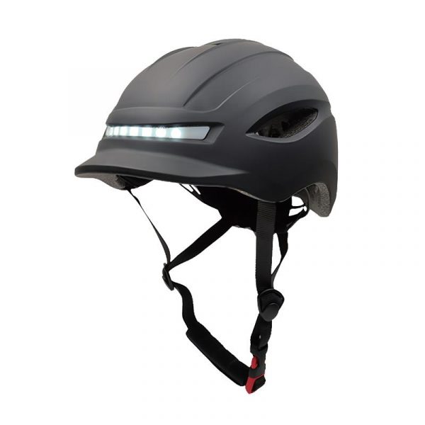 Casco CP02 Negro con Luz – Seguridad y Estilo en Cada Trayecto